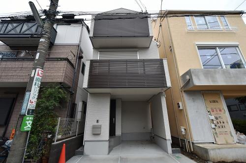Exterior of Kitazawa 3-chome House