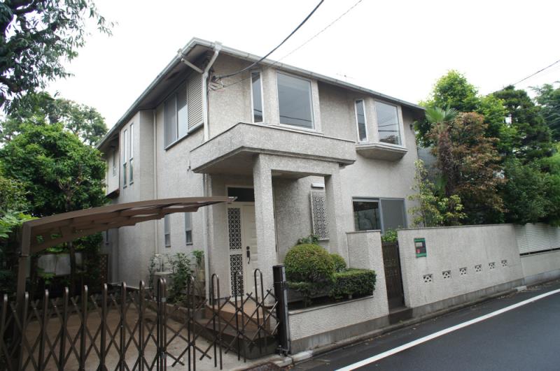 Exterior of Kamiyamacho House