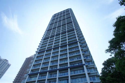 Exterior of Bay Crest Tower