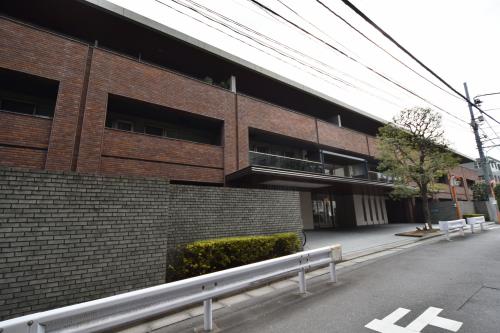Exterior of Azabu Dai-Ichi Mansions