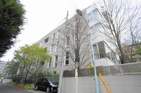 Exterior of Blossom Terrace in Akasaka